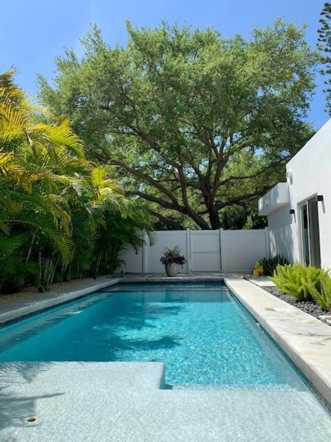 Hiddengem In Charming Sarasota, Floridaヴィラ エクステリア 写真